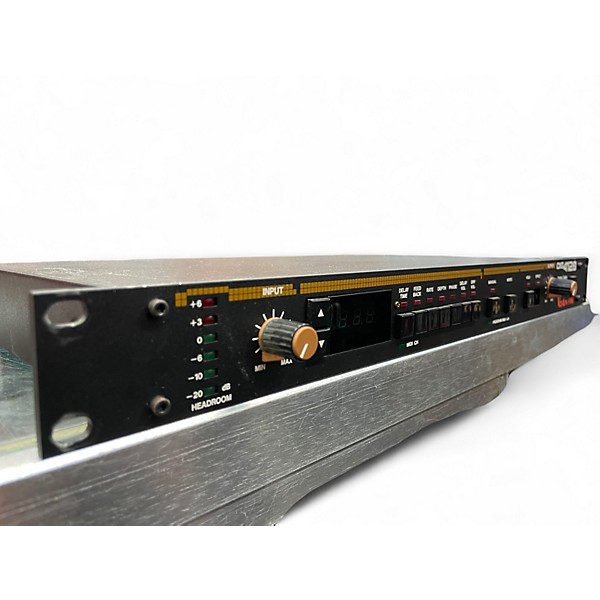 Used Vesta Fire DIG412B Effect Pedal