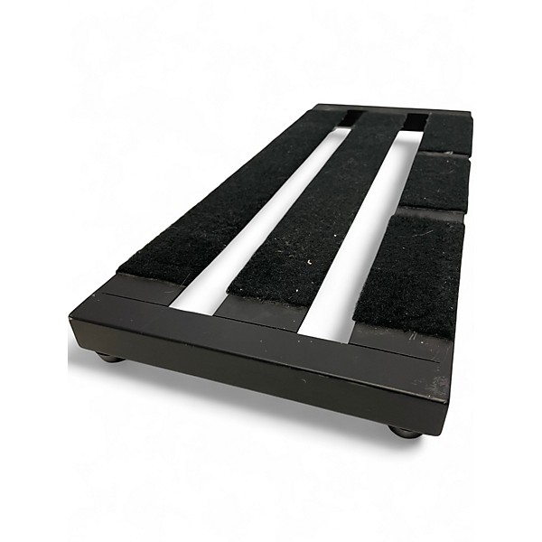 Used Pedaltrain metro 20 Pedal Board