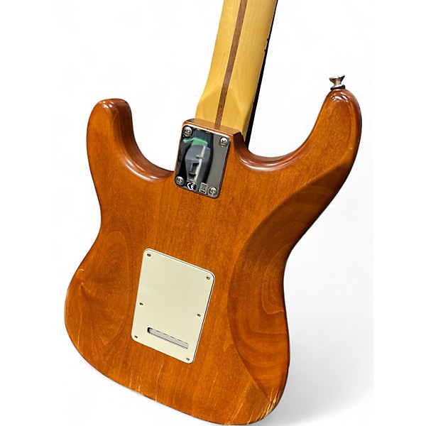 Used 2014 Fender FSR AMERICAN SPECIALHAND-STAINED STRATOCASTER HONEY BURST Solid Body Electric Guitar