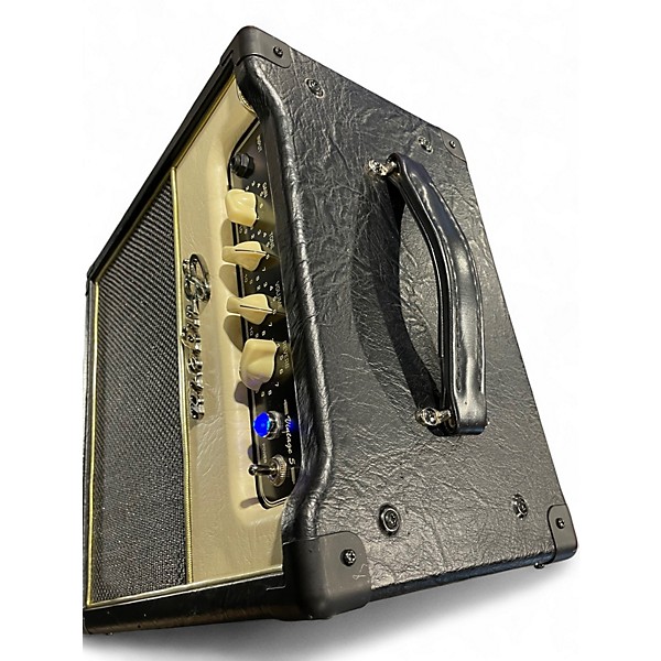 Used Bugera V5 5W 1X8 Tube Guitar Combo Amp