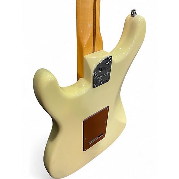 Used 2006 Fender American Deluxe Stratocaster V Neck Honey Blonde Solid Body Electric Guitar