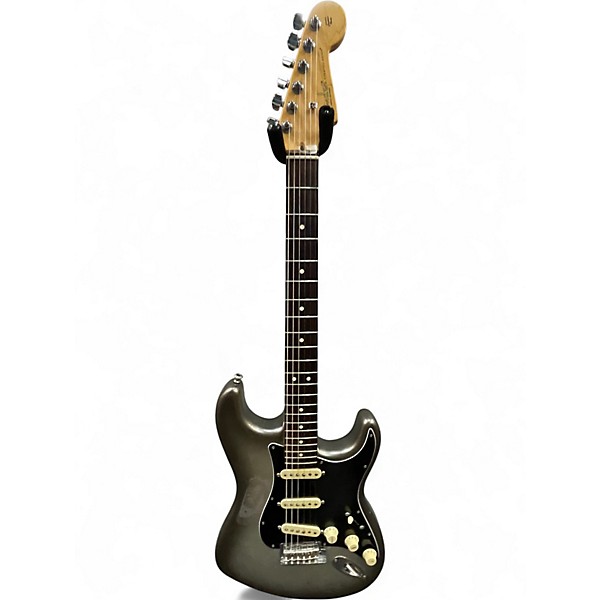 Used Fender American Professional II Stratocaster Silver Sparkle Solid Body Electric Guitar