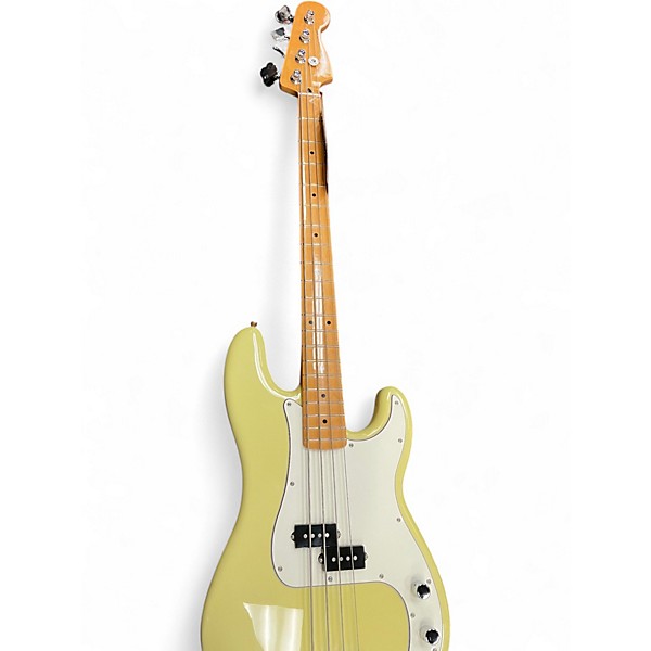 Used Fender player II p bass Buttercream Electric Bass Guitar