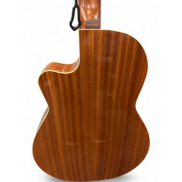 Used La Patrie cw concert Natural Classical Acoustic Guitar