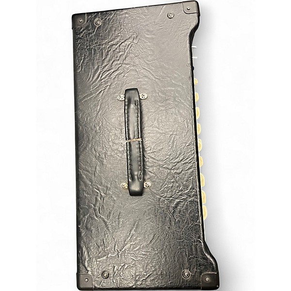 Used Bugera Vintage 22 Guitar Cabinet