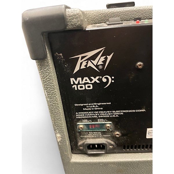 Used Peavey MAX 100 Bass Combo Amp