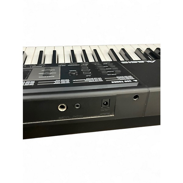 Used Alesis HARMONY 61 MK3 PACK