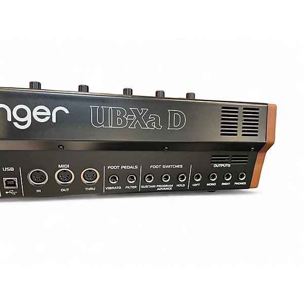 Used Behringer UB XA D Synthesizer