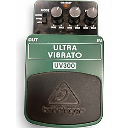 Used Behringer UV300 Ultra Vibrato Effect Pedal
