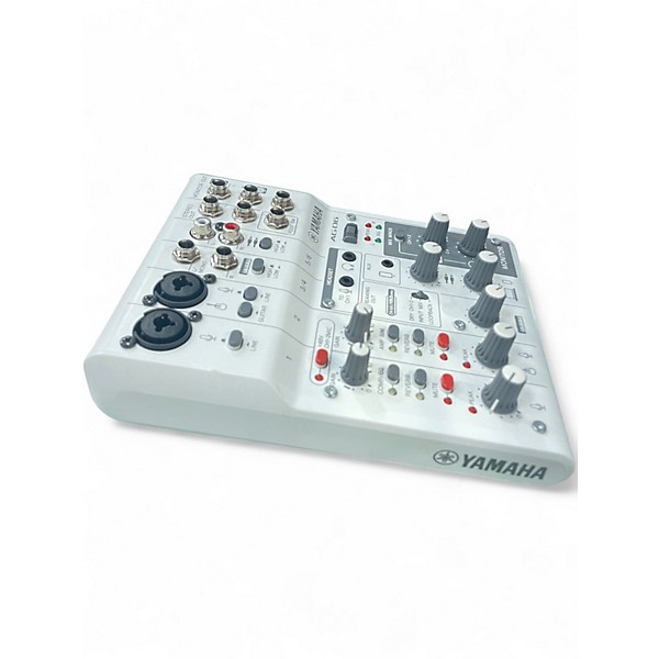 Used Yamaha AG 06 Powered Mixer