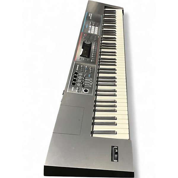 Used Roland JUNO DS88