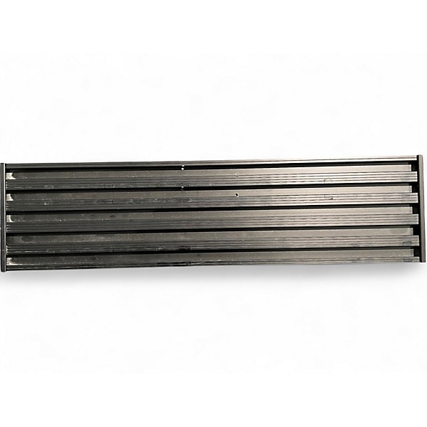 Used Pedaltrain METRO 24 CASE W/SMARTTRACK S1 PEDALBOARD