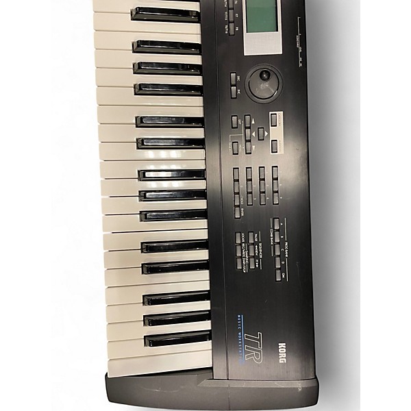 Used KORG TR61 Keyboard Workstation
