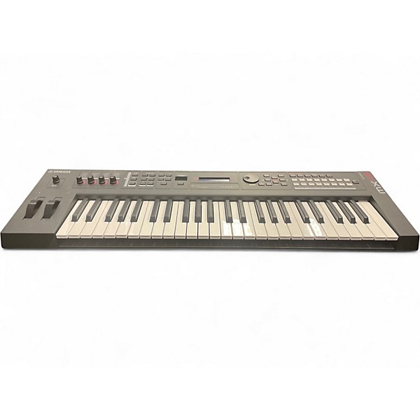 Used Yamaha MX49 49 Key Keyboard Workstation