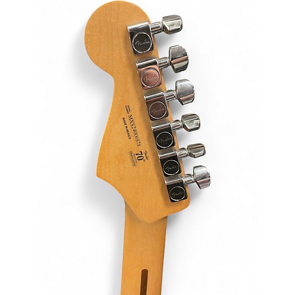 Used Fender SPECIAL EDITION SATURDAY NIGHT SPECIAL STRATOCASTER SPARKLE BLUE Solid Body Electric Guitar