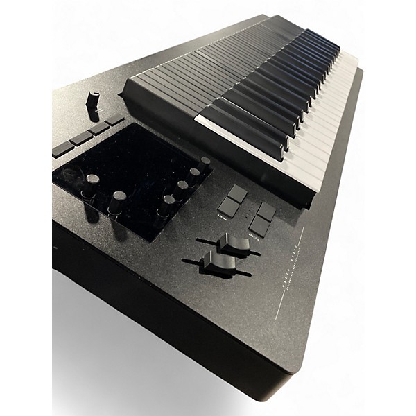 Used Osmose 49 POLYPHONIC Synthesizer