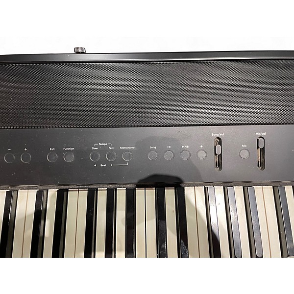 Used Roland FP-90 Digital Piano