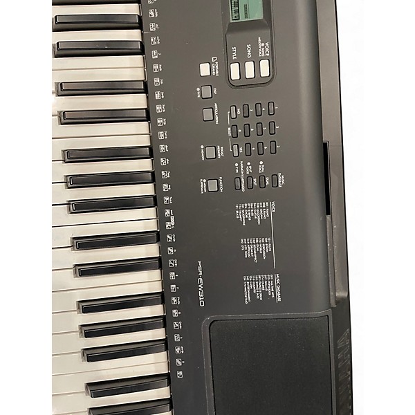 Used Yamaha PSREW310 Digital Piano