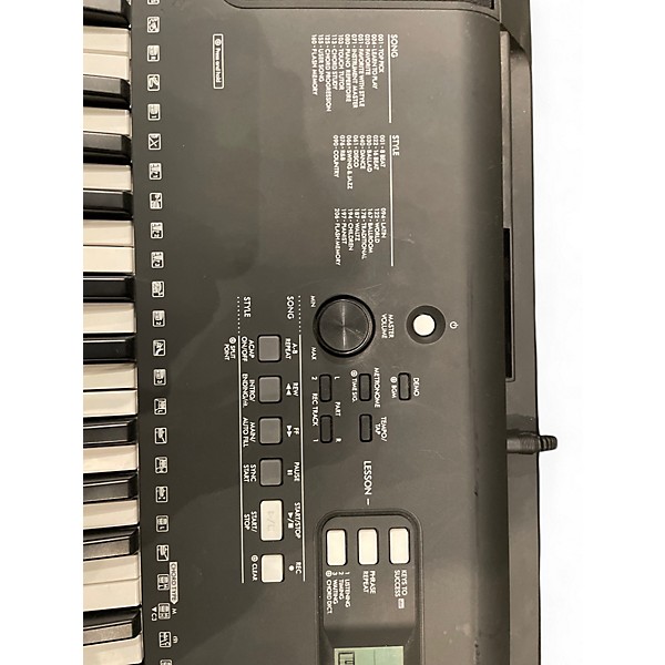 Used Yamaha PSREW310 Digital Piano