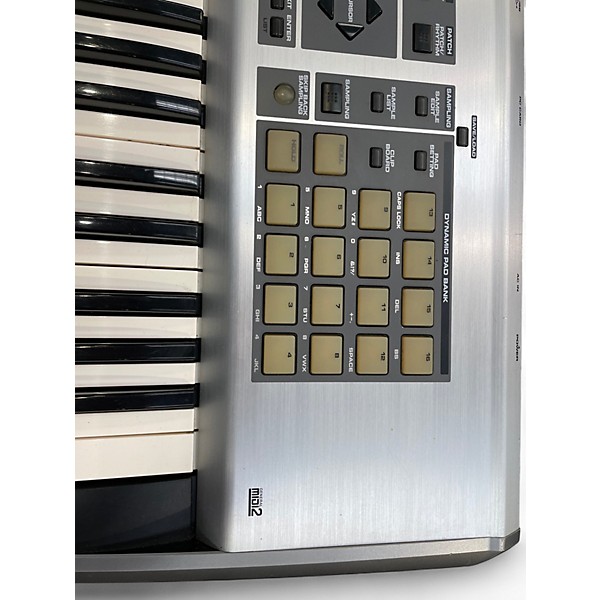 Used Roland Fantom X6 Keyboard Workstation