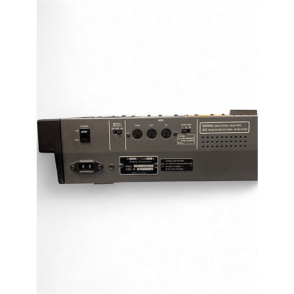 Used Roland Juno 106 Synthesizer