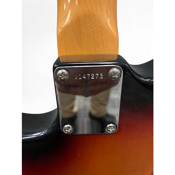 Used 2004 Fender 1962 Reissue Jazzmaster 3 Color Sunburst Solid Body Electric Guitar