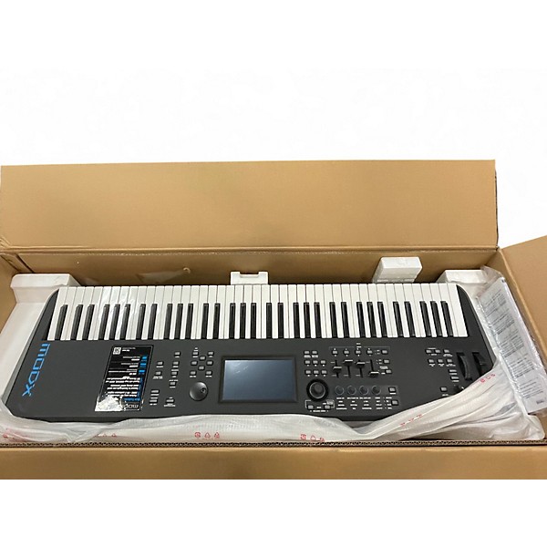 Used Yamaha MODX7 Synthesizer