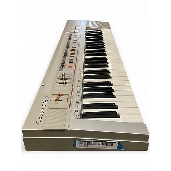 Used Casio ct310 Synthesizer