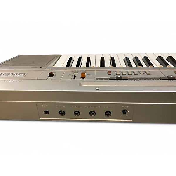 Used Casio ct310 Synthesizer