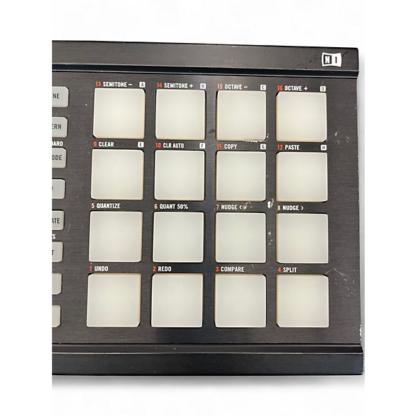 Used Native Instruments Maschine Mikro MKI MIDI Controller