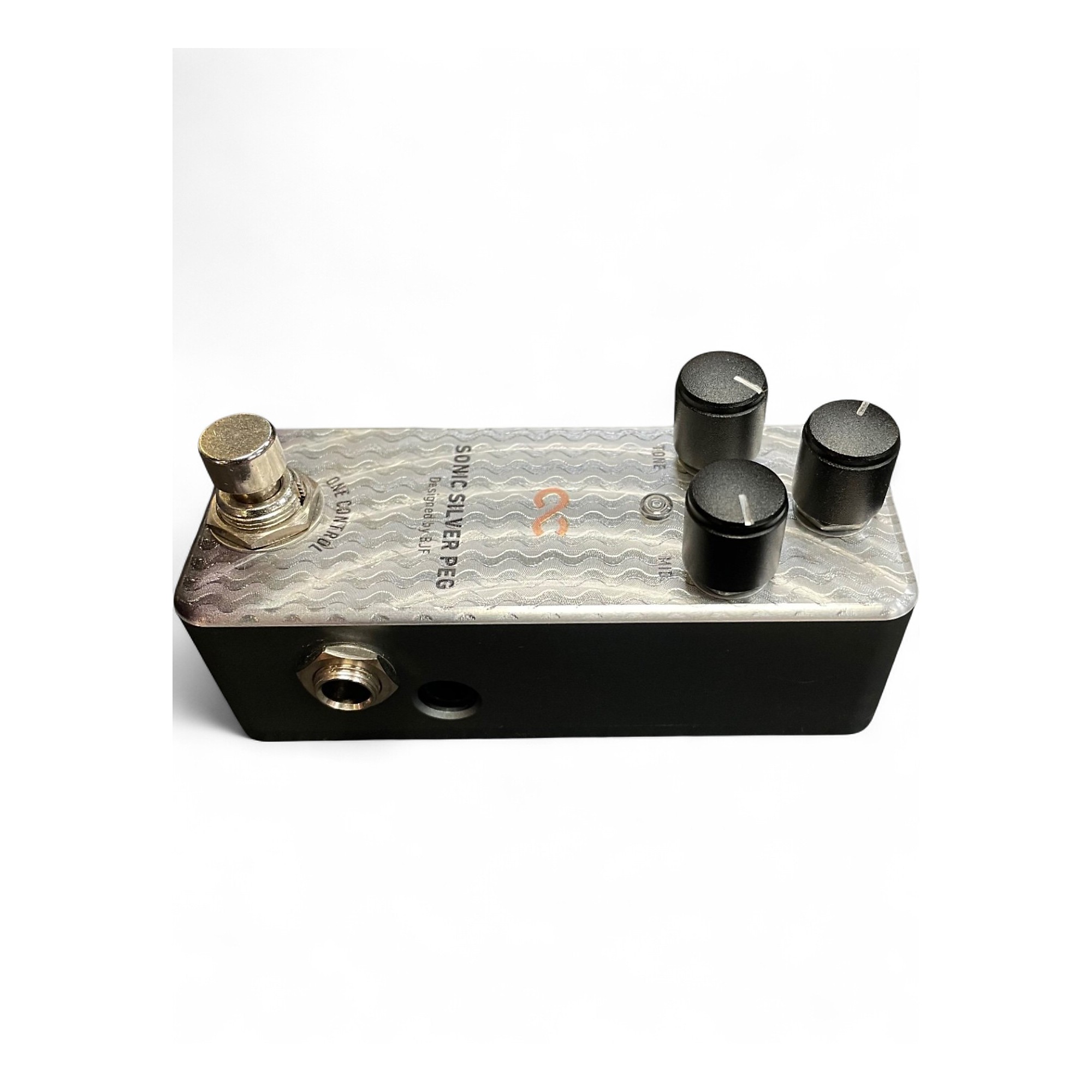 【USED】ONE CONTROL SONIC SILVER PEG Used One Control SONIC SILVER PEG Bass Effect Pedal | Guitar Center