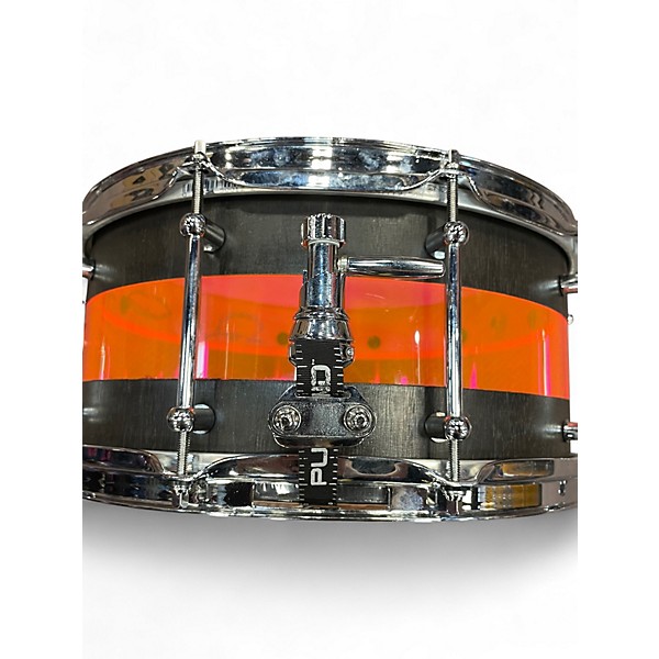 Used Hog Chain 14X6.5 custom snare walnut and red acrylic Drum