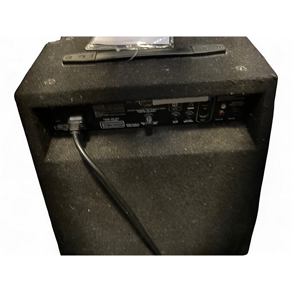 Used Fender b-dec 30 Mini Bass Amp