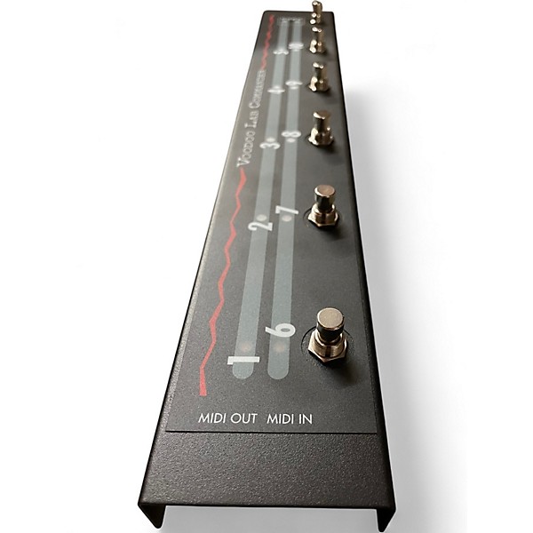 Used Voodoo Labs COMMANDER MIDI Foot Controller