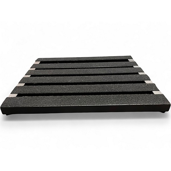 Used Pedaltrain XD18 Pedal Board