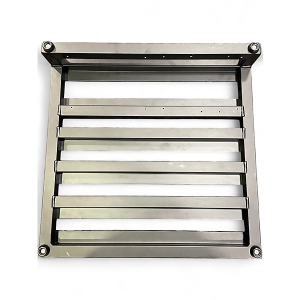 Used Pedaltrain XD18 Pedal Board