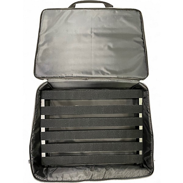 Used Pedaltrain XD24 Pedal Board