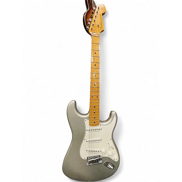 Used Fender CUSTOM SHOP STRATOCASTER Inca Silver Solid Body Electric Guitar