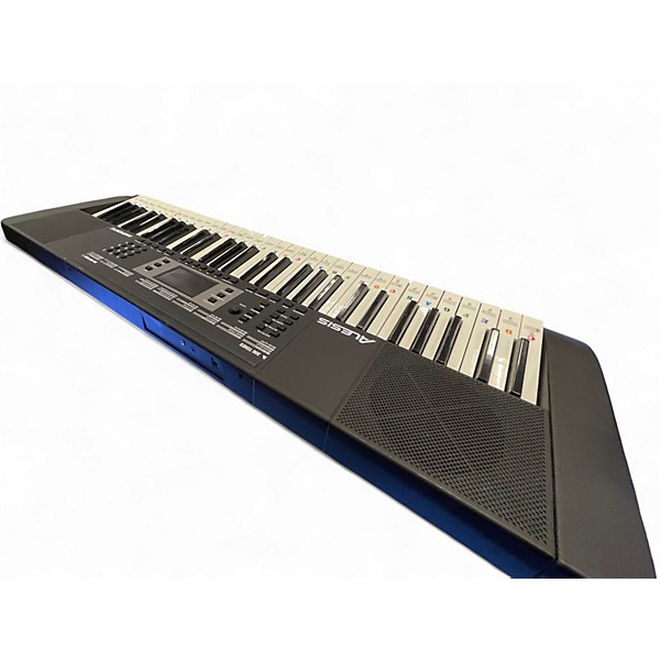 Used Alesis harmony 61 Portable Keyboard