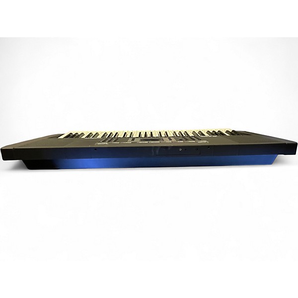 Used Alesis harmony 61 Portable Keyboard