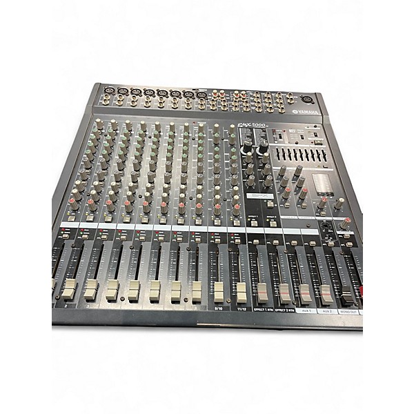 Used Yamaha EMX5000 Powered Mixer
