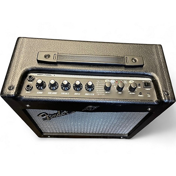 Used Fender Mustang I V2 20W 1X8 Guitar Combo Amp