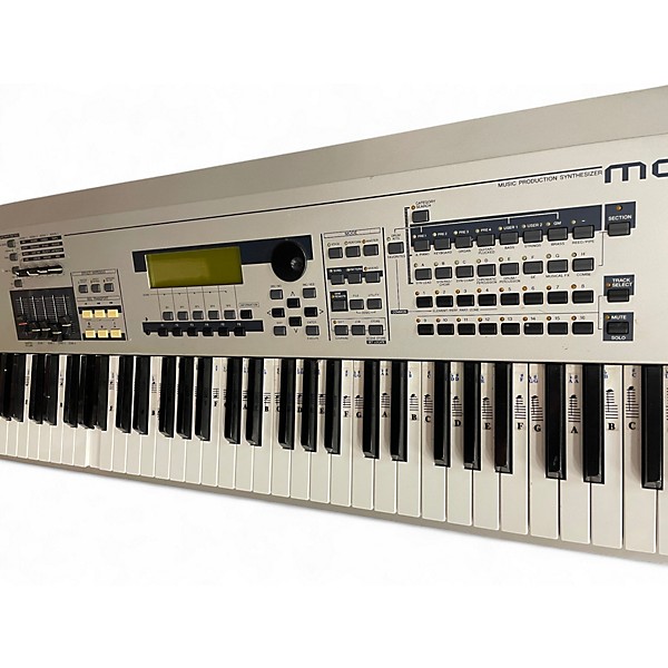Used Yamaha MO8 88 Key Keyboard Workstation