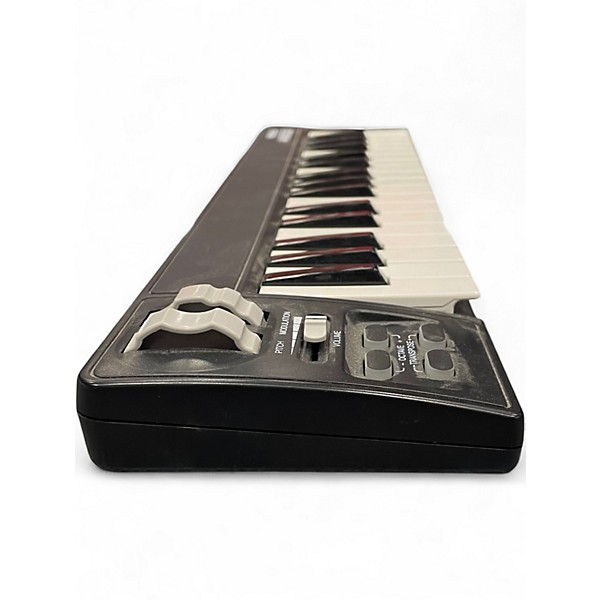 Used Akm320 MIDIPLUS MIDI Controller