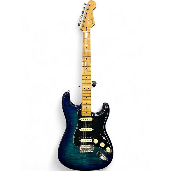 Used Fender PLAYER II STRATOCASTER HSS Blue Burst Solid Body Electric Guitar