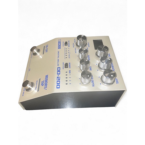 Used BOSS DD200 Digital Delay Effect Pedal