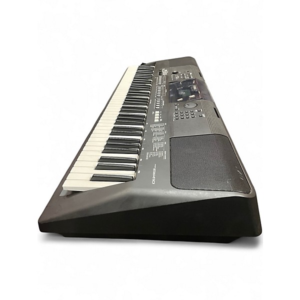 Used Yamaha PSREW410 76 Key Portable Keyboard