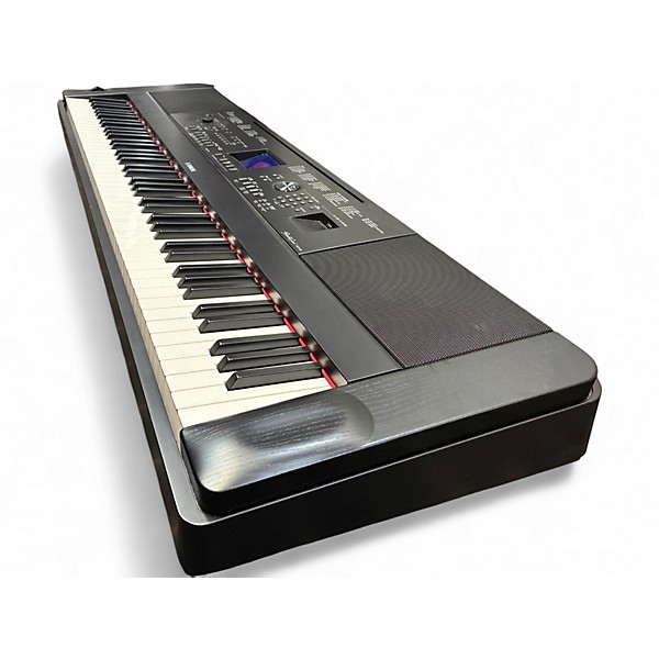 Used Yamaha DGX660 Portable Keyboard