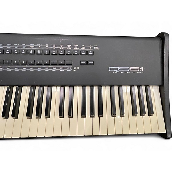 Used Alesis QS8.1 Keyboard Workstation