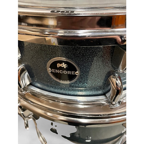 Used 2020s PDP by DW 5 Piece 5 Piece Encore kit with hardware azure blue Drum Kit